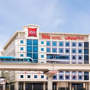 Отель Ibis Al Barsha ***