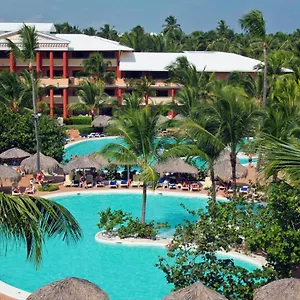 Курортный комплекс Iberostar Waves *****